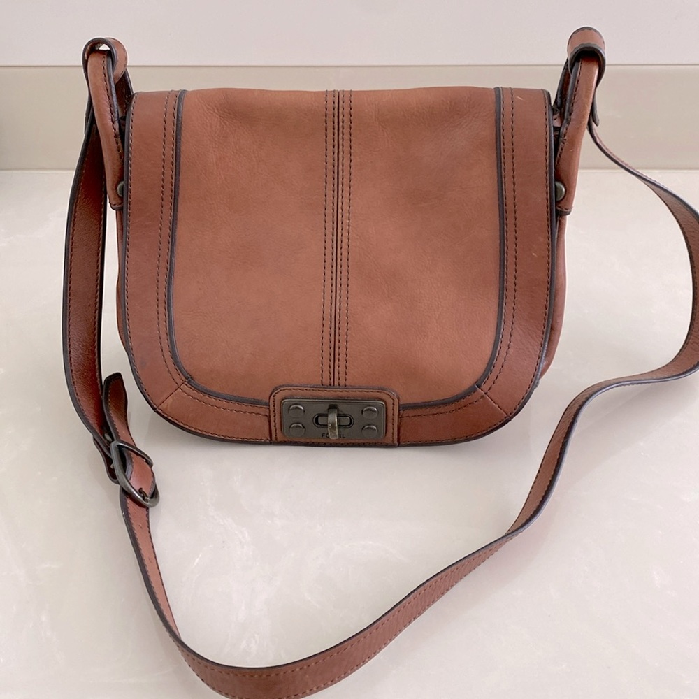 Fossil genuine leather saddle bag